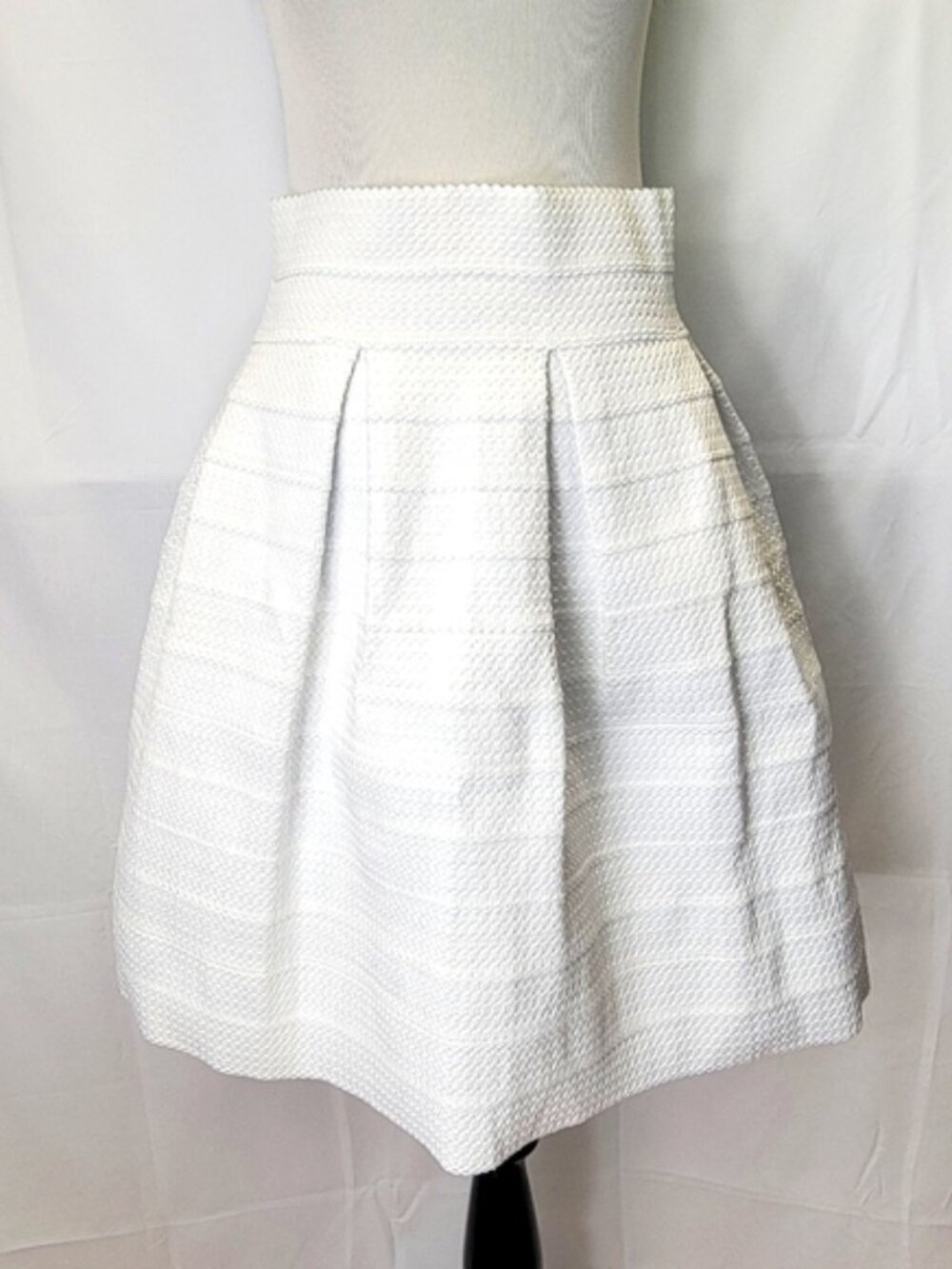 Bandage Full Skirt - 7th Avenue Design Studio New York & Company - X-Small White